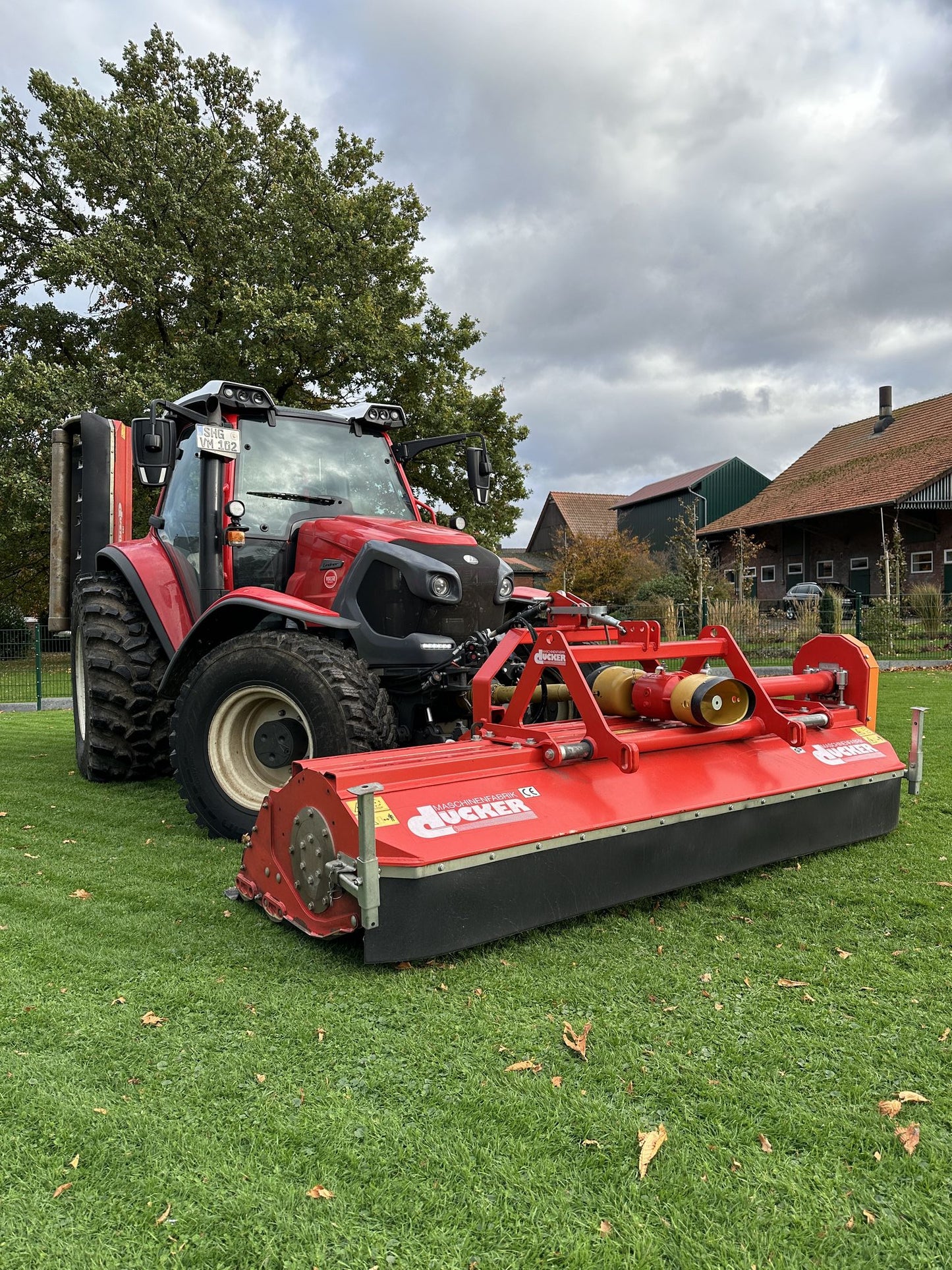 Lintrac 100 4-Rad Lenkung Traktor