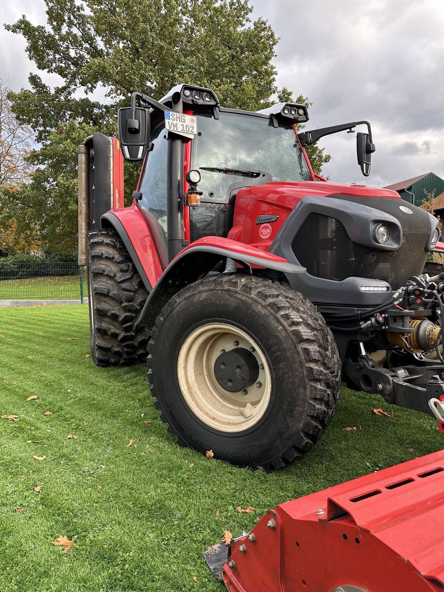 Lintrac 100 4-Rad Lenkung Traktor