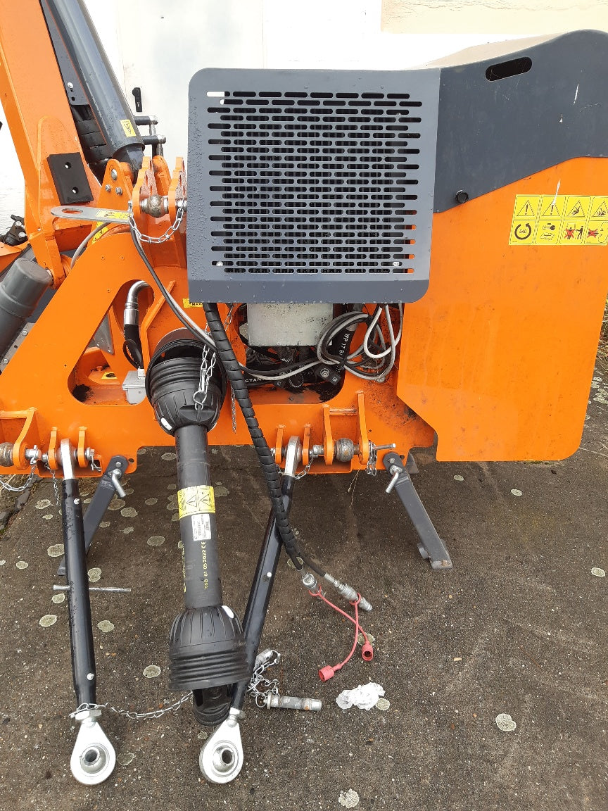 Ferri TSH 720Z Mähausleger mit Schlegelmähkopf