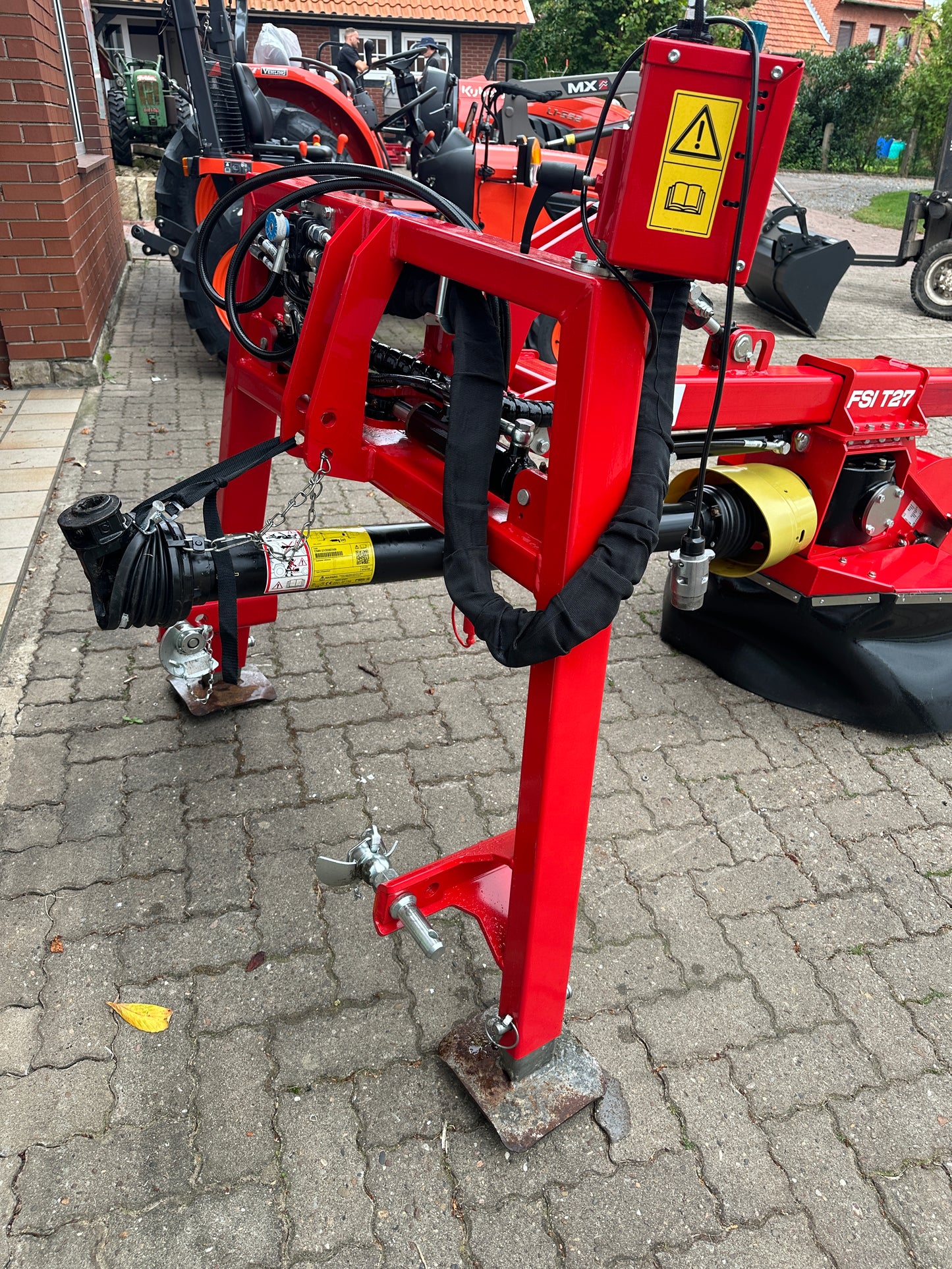 FSI T27 Baumstumpffräse 3-Punkt Anbau