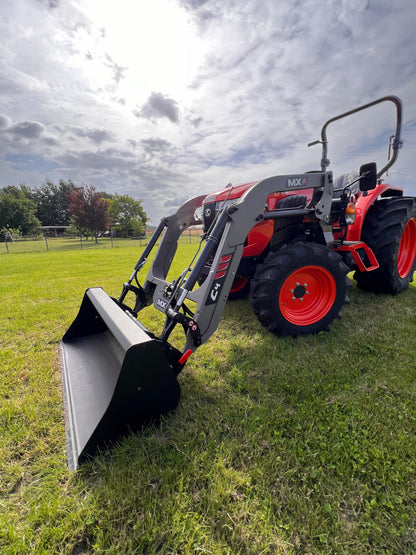 Kubota L1-552 Kompakttraktor inkl. MX Frontlader und Schaufel